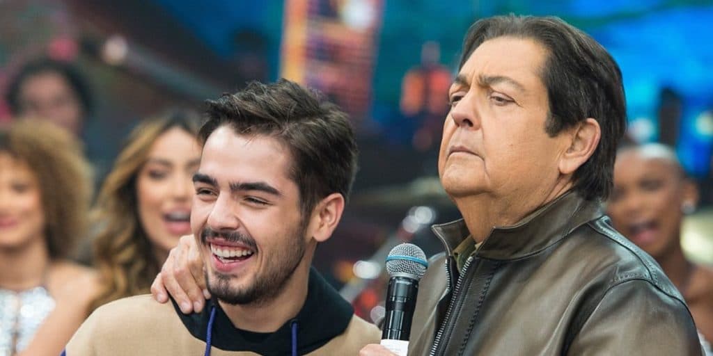 Band corta Faustão na programação e confirma novela no horário da atração do apresentador
