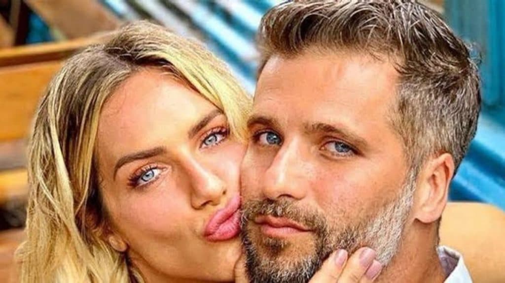Esposa de Gagliasso, Gio Ewbank, surpreendeu sobre pedido feito pela filha e revelou em vídeo: "Não resisti"
