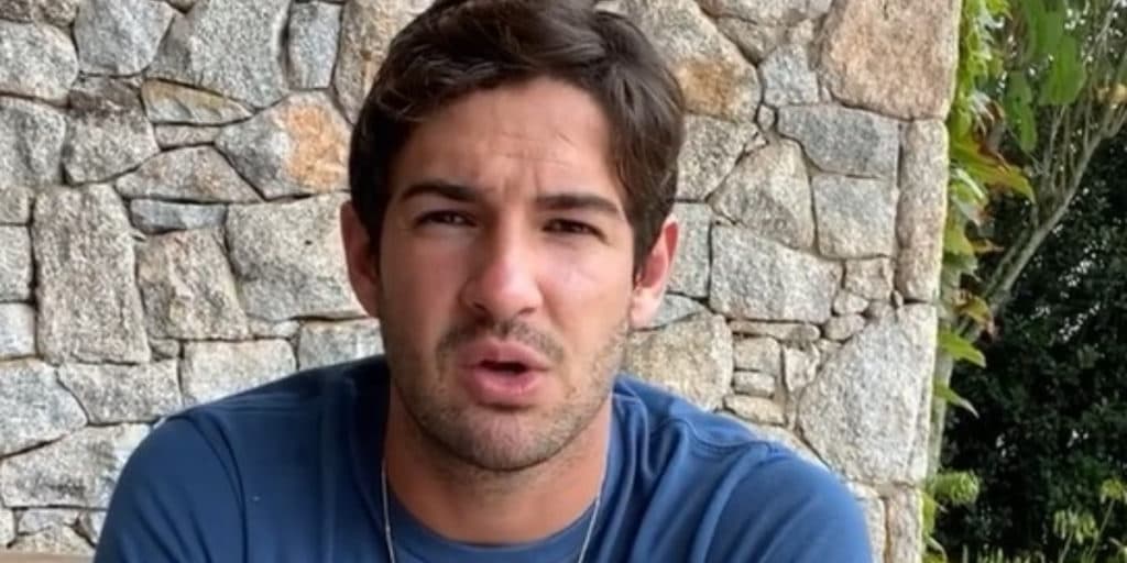 Pato, em meio a tomada de decisão, faz desabafo em texto e expõe o que pensa: "Confie para sempre''