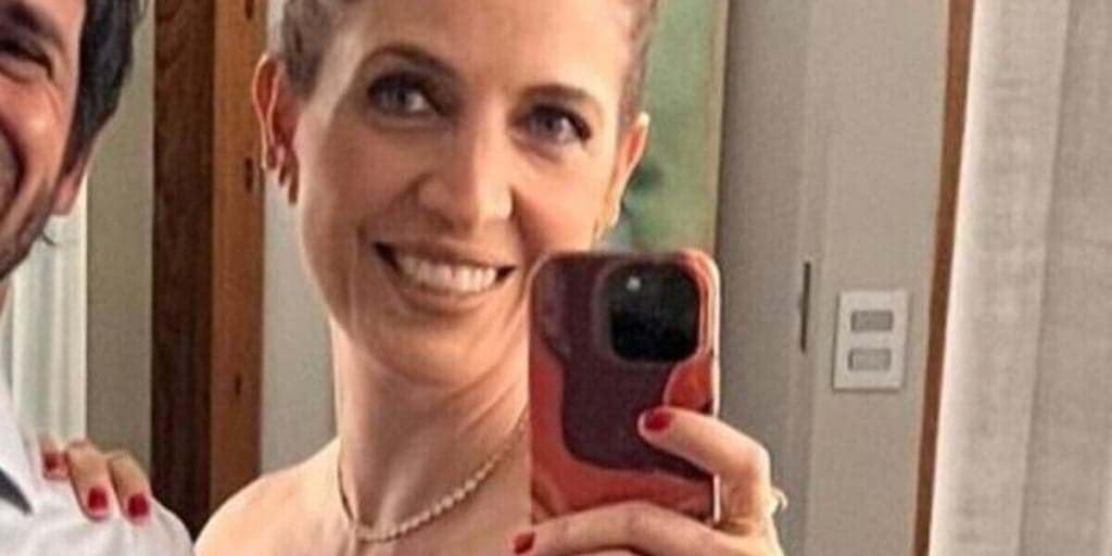 Recatada, Poliana Abritta publica clique raro com quem é casada: "Para celebrar o amor"