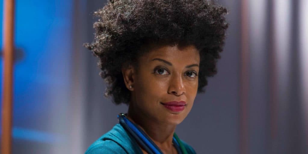 Thalma de Freitas, atriz da Globo, é atacada por ter engordado em meio a guerra eleitoral; famoso debocha