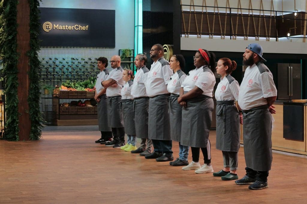 Masterchef Profissionais: Participantes se dividem em trios para elaborar menu com ingredientes complexos