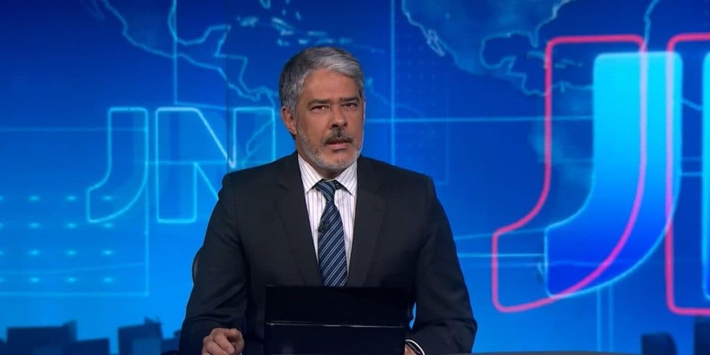William Bonner inicia JN como nunca fez, corre aos comerciais e explode na Globo: Audiências 06/10