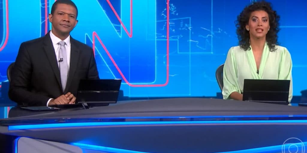 Sem Bonner e Renata, Jornal Nacional começa com notícia de última hora que abala o mundo: " A força''