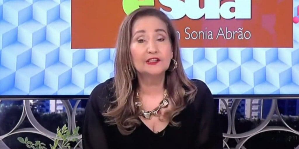 Sonia Abrão faz desabafo enigmático e deixa mistério: "Aproximações mentirosas"