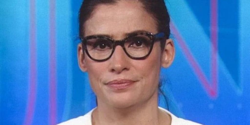 Renata Vasconcellos dá notícia que muda vida dos brasileiros no JN, passa para Bonner e ele reforça