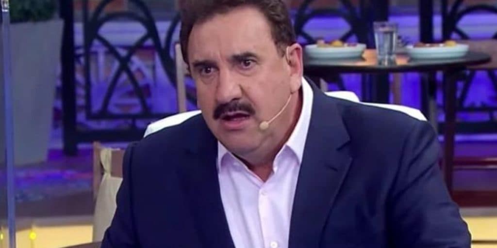 Ratinho encarou demissão de grande personagem do programa após 12 anos e elenco sofreu baixa
