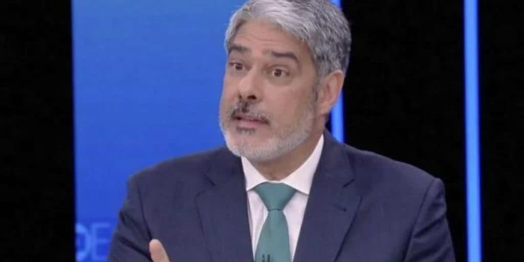 William Bonner se levanta da bancada do Jornal Nacional e dá notícia preocupante para todos os brasileiros