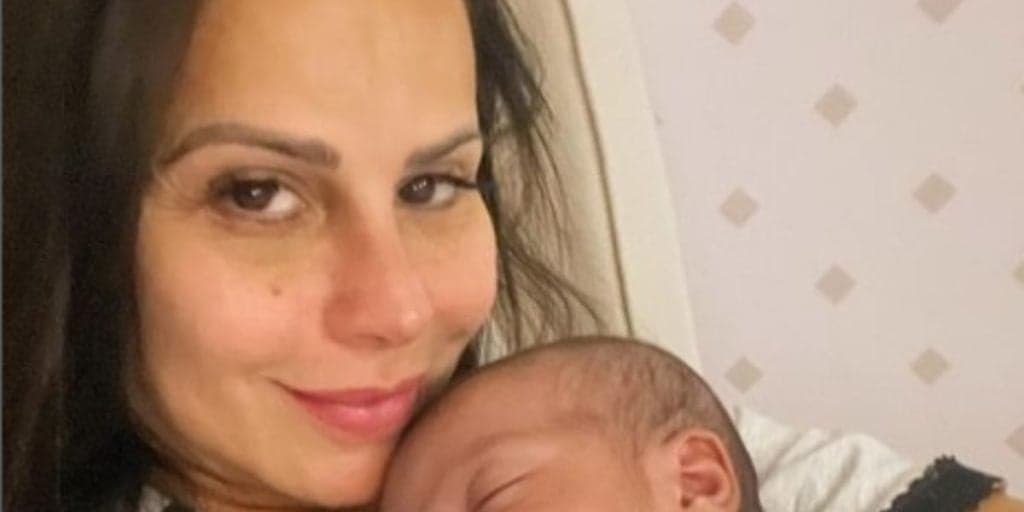 Filho de Viviane Araújo é idêntico ao pai e vídeo divulgado mostrando rostinho prova isso: "A cara"