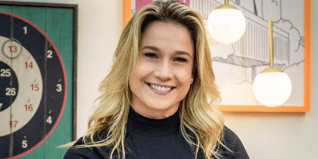 “Esgotada”, Fernanda Gentil surge abalada em vídeo, faz forte desabafo e confessa: “Completamente desolada”