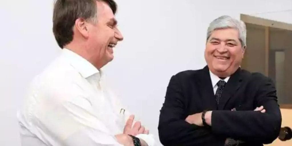 Segurança? Datena faz posicionamento após ser flagrado em reunião com Bolsonaro: "Me posicionar"