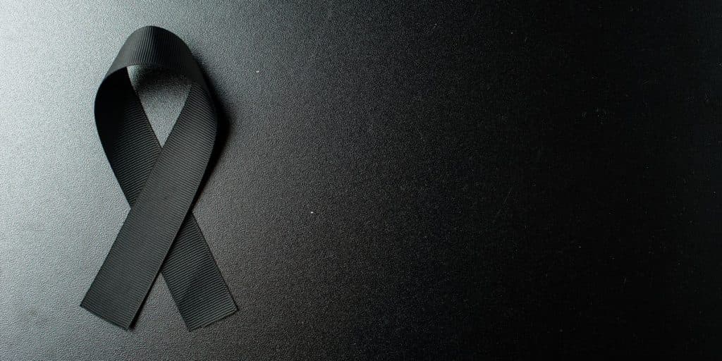 Ator morre com apenas 30 anos de forma triste e marido fica em desespero: “Estou aqui sem chão, sem ar”