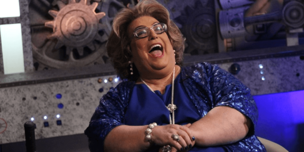 Mamma Bruschetta confessa se é travesti ou não e expõe real identidade ao Brasil com documentos