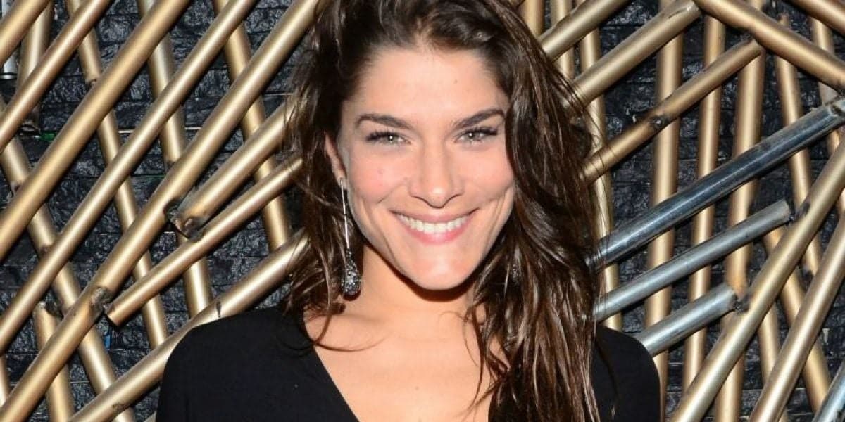 http://tvfoco.uai.com.br/wp-content/uploads/2015/05/Daniela-Mercury.jpg