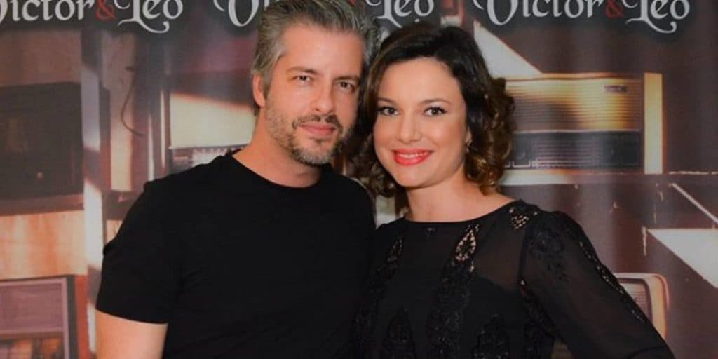 Ex-mulher de Victor Chaves foi sincera sobre reconciliação com o cantor após agressão que chocou