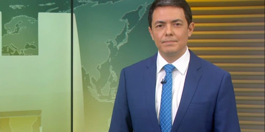 Alan Severiano adia fim do Jornal Hoje, anuncia morte de famoso e confirma: "Uma lenda"