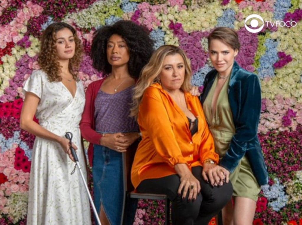 Estreia de Todas as Flores no streaming recebe elogios: "Entregou tudo neste primeiro capítulo"