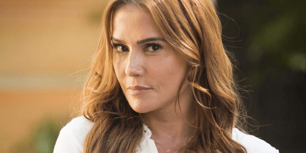 Deborah Secco revela que recebeu proposta milionária por algumas noites de sexo: "R$ 10 milhões''