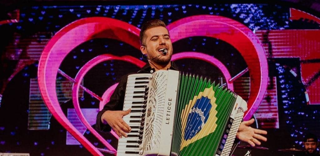 Luan Estilizado leva seu forró para o carnaval do Norte e Nordeste