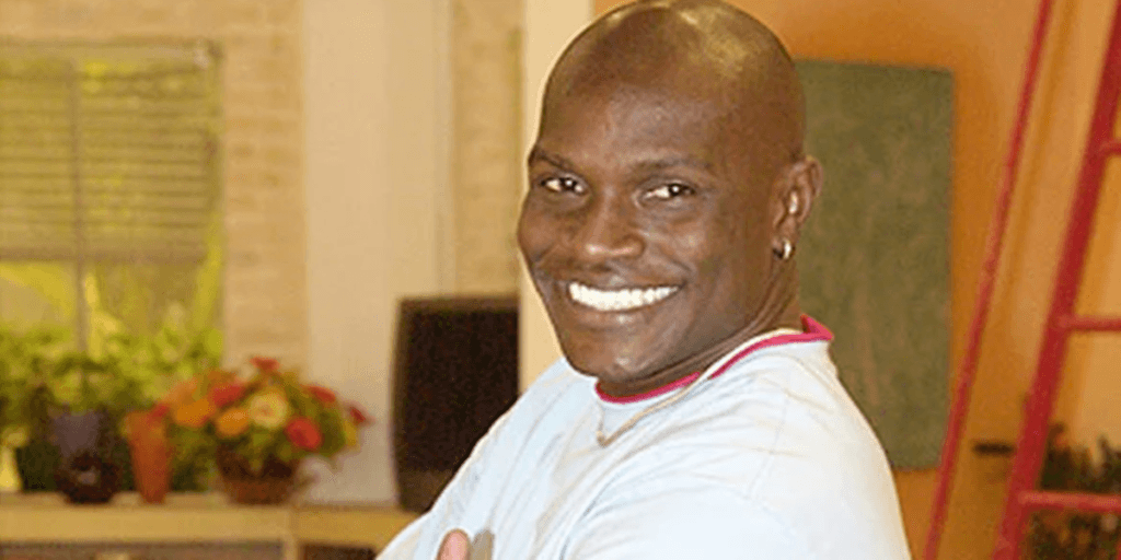 Lembra dele? Jacaré do "É o Tchan" desapareceu da mídia e hoje vive realidade bem diferente