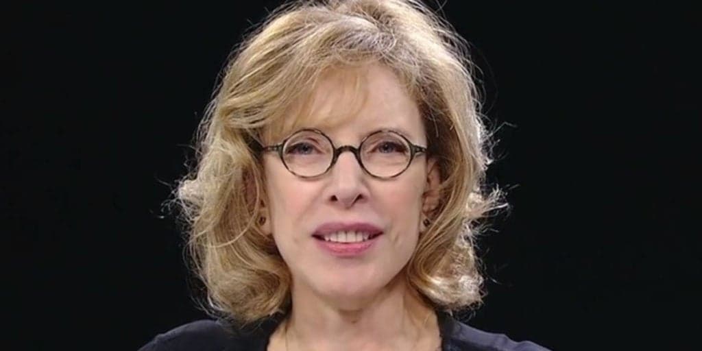 Marília Gabriela causa constrangimento com o que diz à convidada: "Você não tem pinta de mulher para casar"