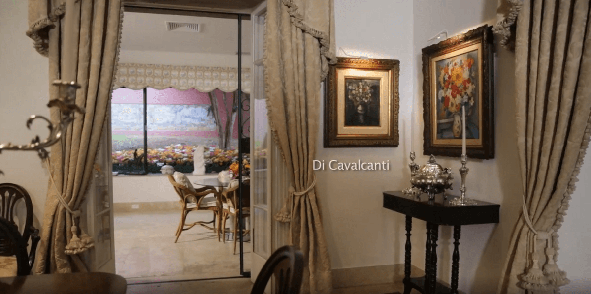 Como mencionado anteriormente, a casa é repleta de obras de arte, como esse quadro de Di Cavalcanti (Foto Reprodução/Internet) Como mencionado anteriormente, a casa é repleta de obras de arte, como esse quadro de Di Cavalcanti (Foto Reprodução/Internet)
