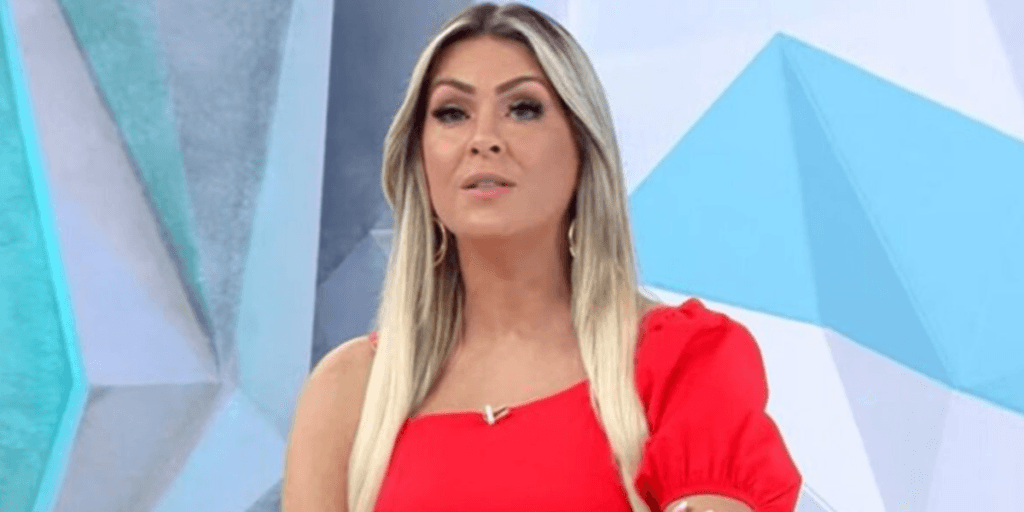 Renata Fan faz relato público e pede desculpas após ser detonada por preconceito: "Pedir desculpas"
