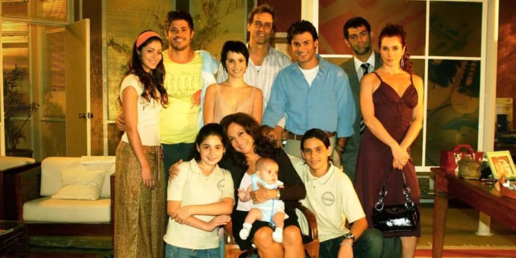Atriz de Senhora do Destino anuncia doença sem cura e conta ao público primeiras consequências: “Medo”