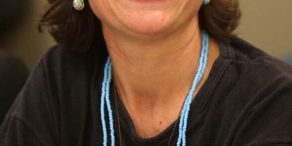 Essa apresentadora foi demitida após revelar segredo que indignou a direção do canal:  "Não me conformo"