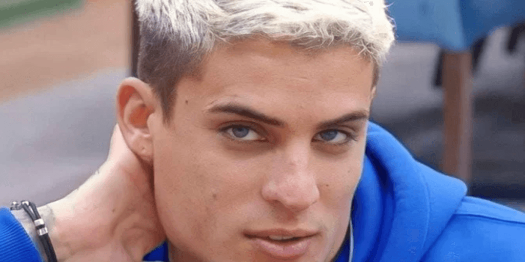 Identidade revelada: Quem é a senhora que transou com Tiago Ramos enquanto ele namorava diretor da Band