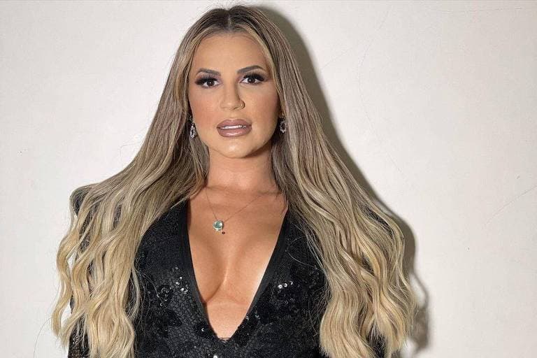 http://tvfoco.uai.com.br/wp-content/uploads/2015/05/Daniela-Mercury.jpg