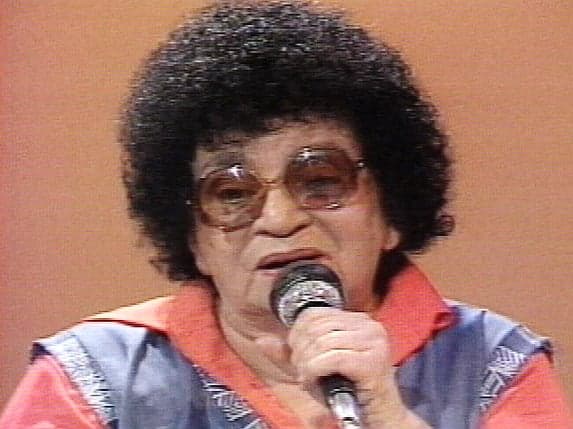http://tvfoco.uai.com.br/wp-content/uploads/2015/05/Daniela-Mercury.jpg