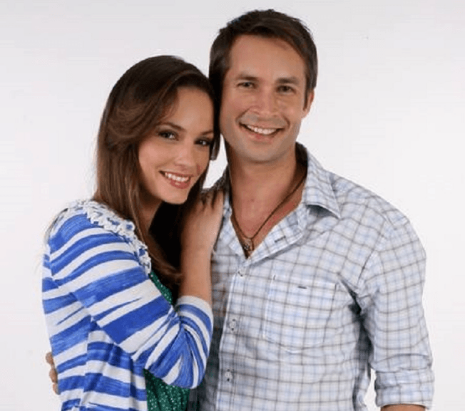  Guilherme Wabner e Rosanne Mulholland em Carrossel, do SBT - Foto Reprodução