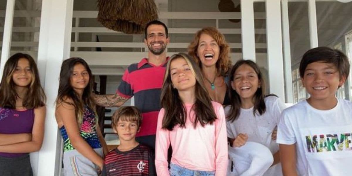 Com família grande, Polianna Abritta, do Fantástico, mostra que seus filhos são os mais lindos do Brasil