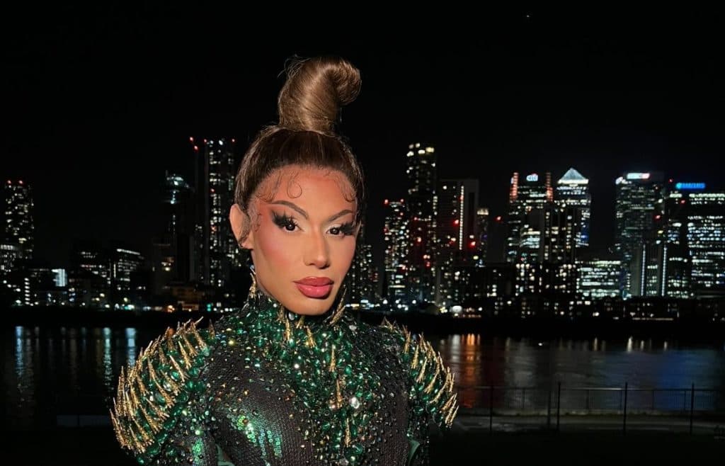 Grag Queen recebe prêmio e lança música em evento LGBTQIA+ do Reino Unido