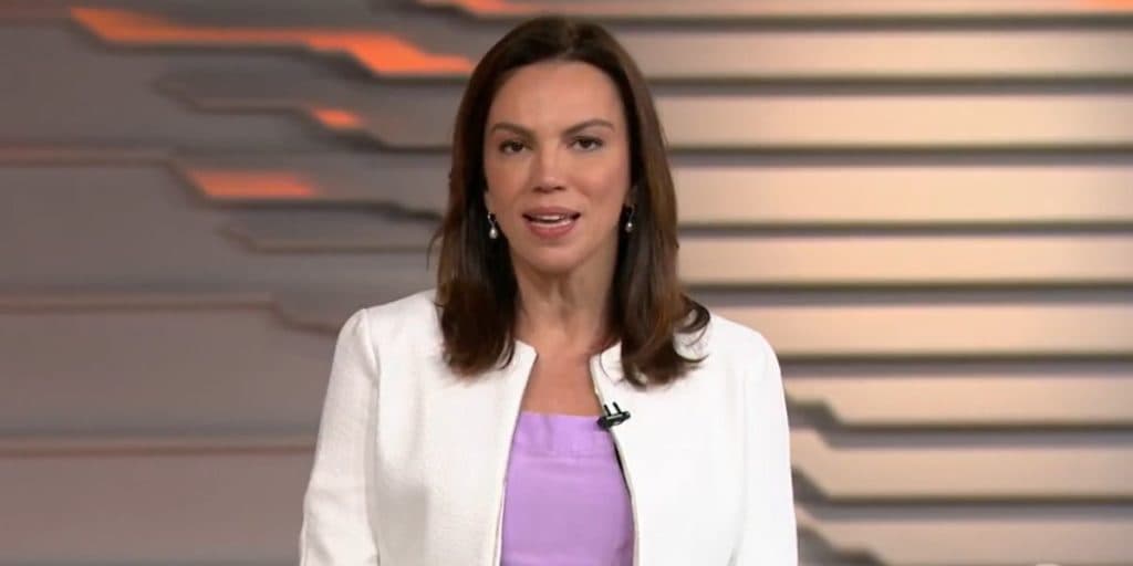 Ana Paula Araújo abre jornal com notícia de fracasso de Bolsonaro e sobe que nem foguete: Audiências 31/10