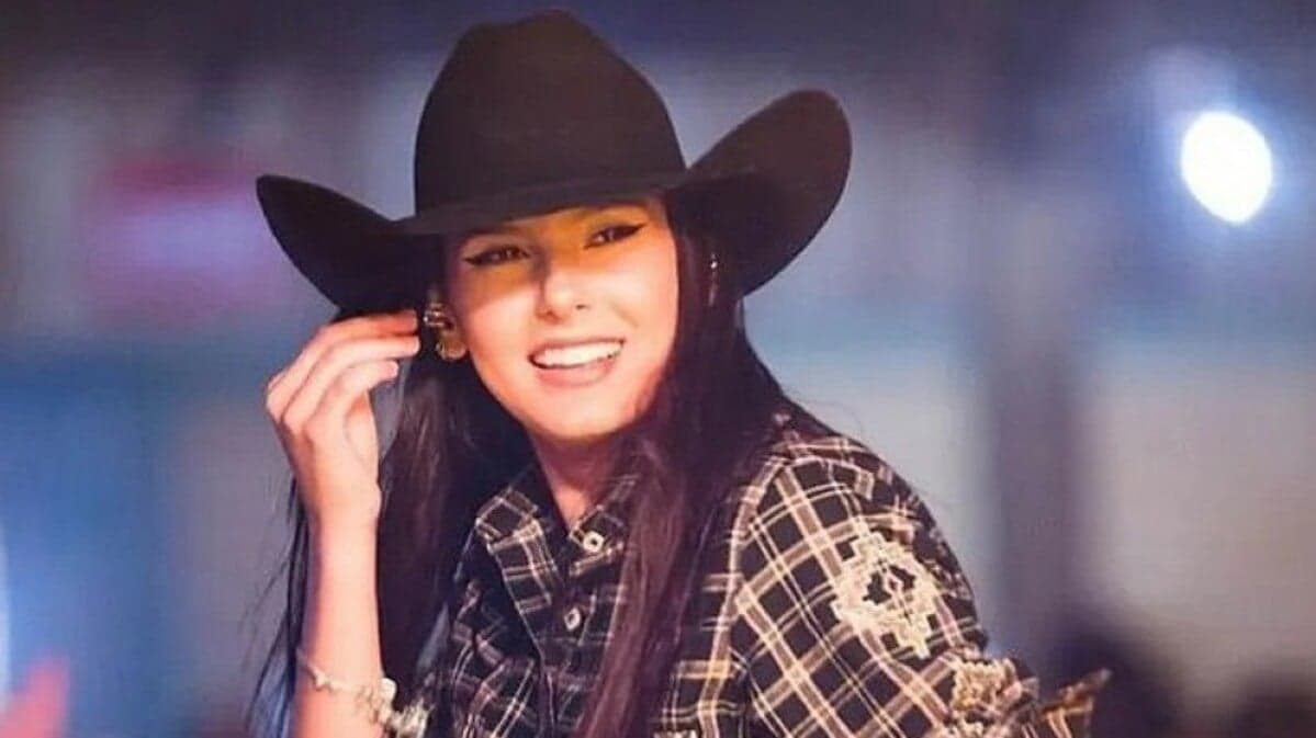 http://tvfoco.uai.com.br/wp-content/uploads/2015/05/Daniela-Mercury.jpg