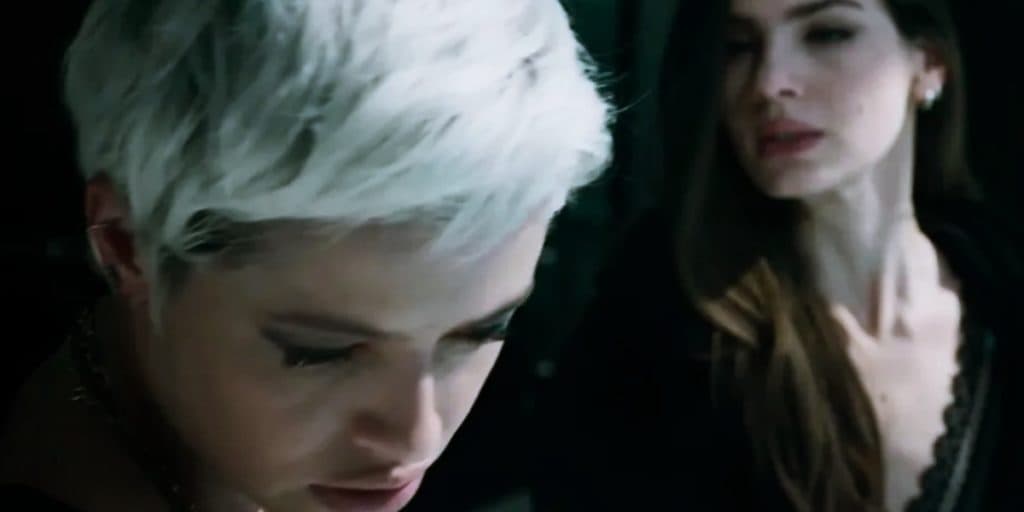 Verdades Secretas 2: Angel bate em Giovanna, Cristiano tira virgindade de Lua e personagem morre