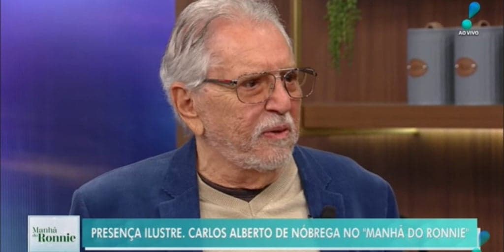 Carlos Alberto aceita convite, vai à programa da RedeTV! e confessa situação: "Atualmente está bem difícil"