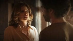 Deodora (Debora Bloch) volta a seduzir Pajeú (Caio Blat) e clima esquenta em 'Mar do Sertão' (Foto: Reprodução / Globo) Deodora (Debora Bloch) volta a seduzir Pajeú (Caio Blat) e clima esquenta em 'Mar do Sertão' (Foto: Reprodução / Globo)