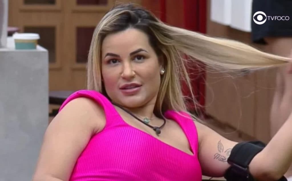 Deolane dá show de estrelismo, se recusa a gravar merchan na Record e exige: "Tem que pagar mais"