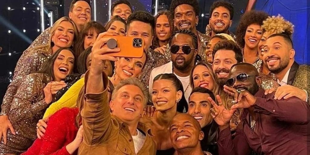 Luto! Luciano Huck quebra o silêncio, confirma morte de famosa e lamenta: “Muita tristeza”