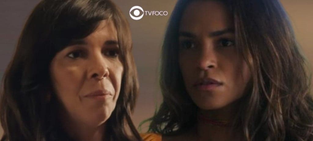 Travessia - Brisa e Marineide são irmãs? Mistério em torno da protagonista será revelado