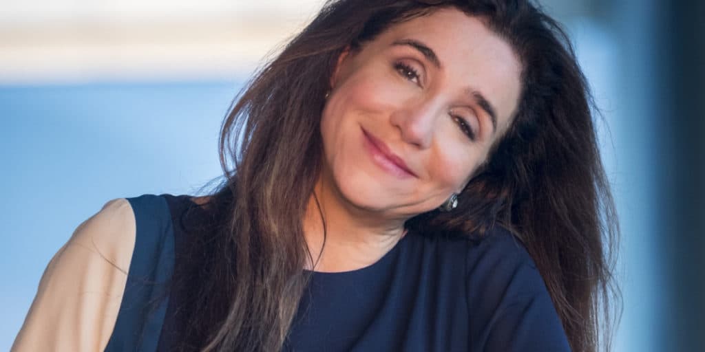 Recatada, Marisa Orth expõe foto rara com seu grande amor e assume em textão: "Maior amor da minha vida''