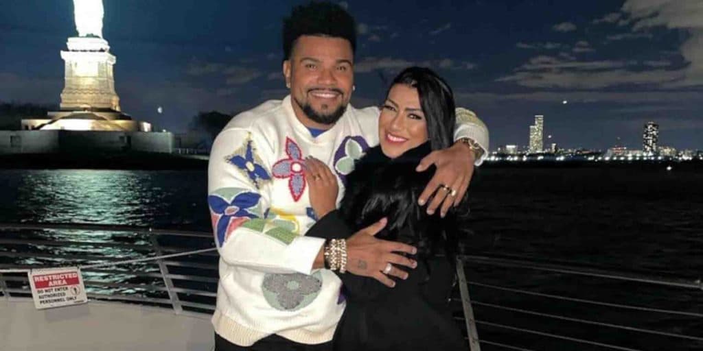 Confirmado: Naldo, marido de Moranguinho, está à base de remédios e com parte do rosto deformado; situação preocupa