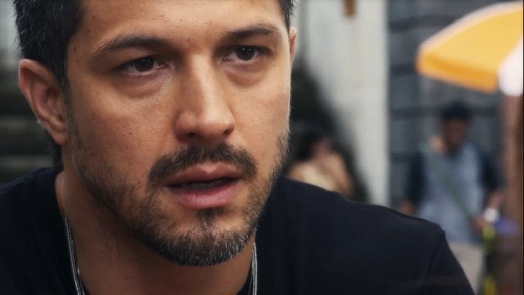 "Tem uma coisa forte ent..", Oto flerta com Diabo e promete se jogar no inferno por Brisa em Travessia