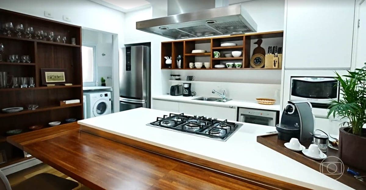 Cozinha do apartamento de luxo de Patrícia Poeta em SP Cozinha do apartamento de luxo de Patrícia Poeta em SP
