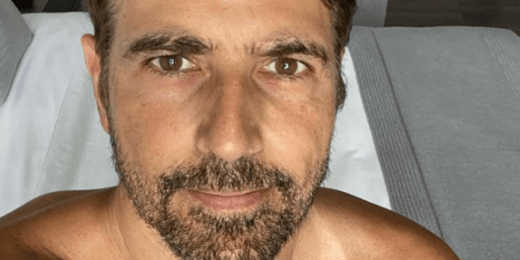 Reynaldo Gianecchini arranca a roupa aos 50, exibe corpão sarado e deixa público babando: "muito mais"
