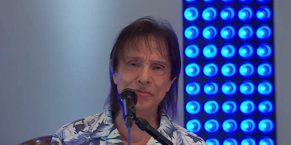 Ex amor de Roberto Carlos foi sincera ao falar o que mal podia fazer no relacionamento: "Uma loucura"