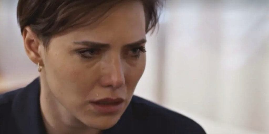 Todas as Flores - Após jogar a irmã em trabalho escravo, Vanessa faz descoberta chocante: "Grávida"